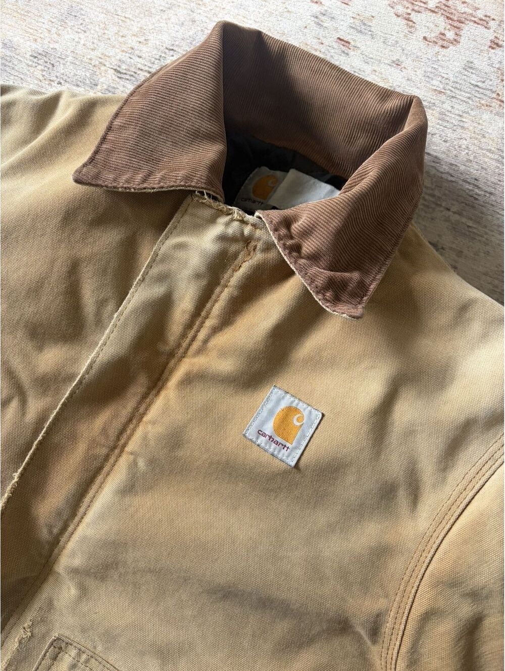 Carhartt jacket - Picture 2 of 4